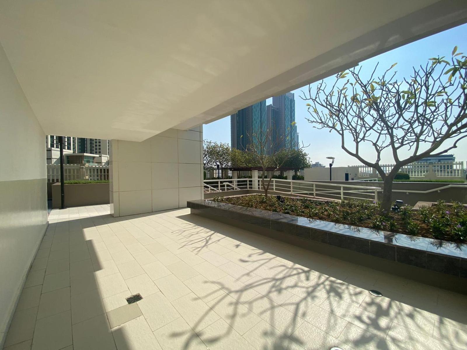 Sea View Cozy 2bhk Al Reem 6ppl - Than 10 Days Free Transportation From Airport- * Abu Dhabi