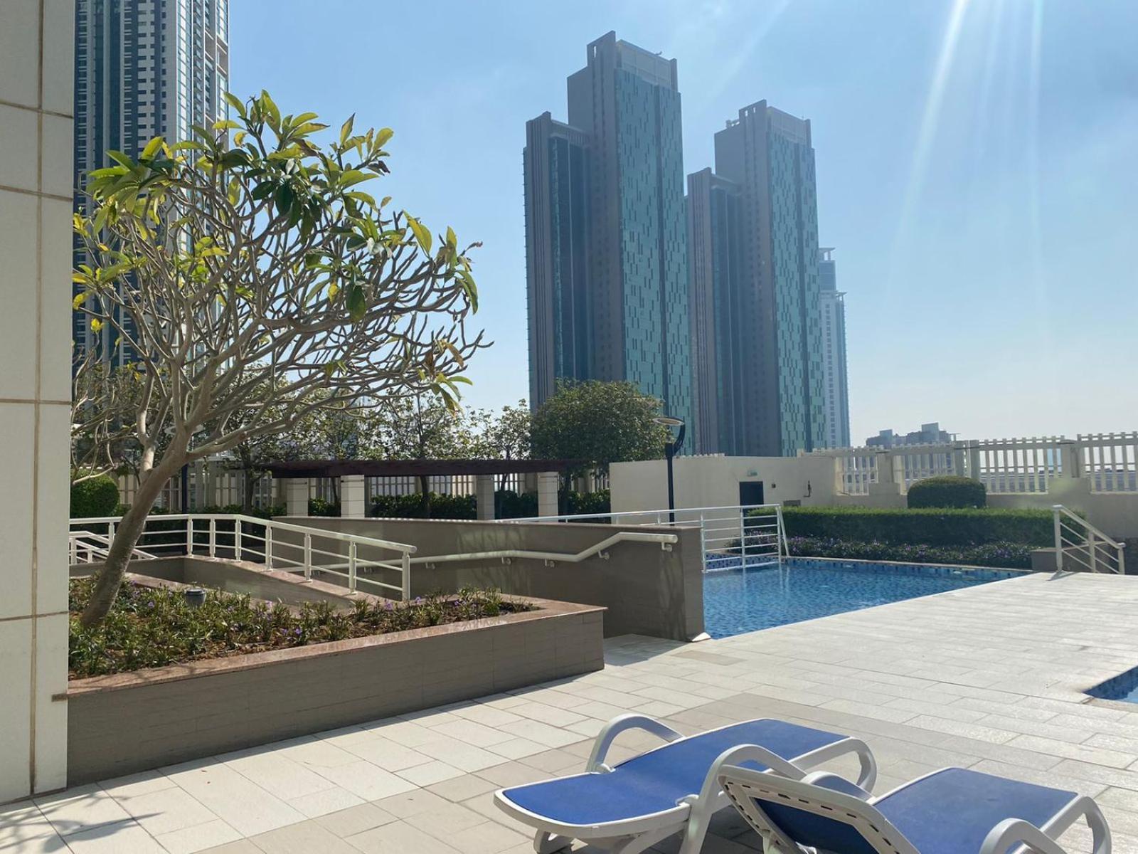 Sea View Cozy 2bhk Al Reem 6ppl - Than 10 Days Free Transportation From Airport- *