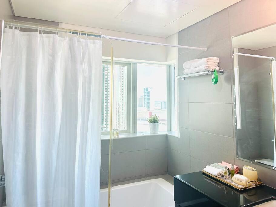 Apartment Sea View Cozy 2bhk Al Reem 6ppl - Than 10 Days Free Transportation From Airport- Abu Dhabi