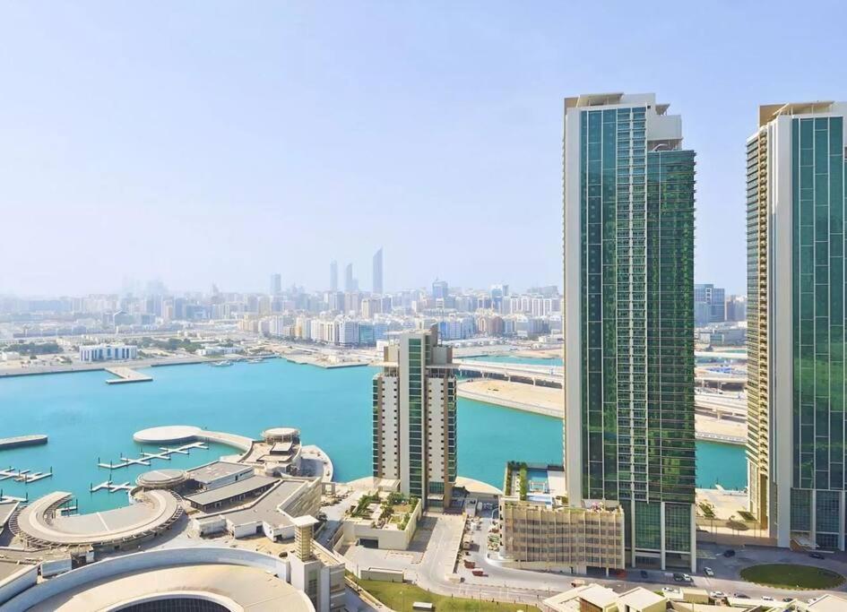 Sea View Cozy 2bhk Al Reem 6ppl - Than 10 Days Free Transportation From Airport- Abu Dhabi
